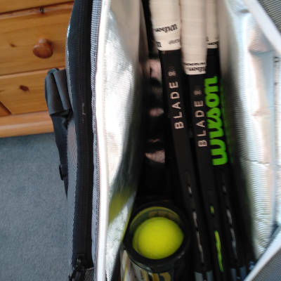 Wilson Tennis Tasche mit Blade Schlägern