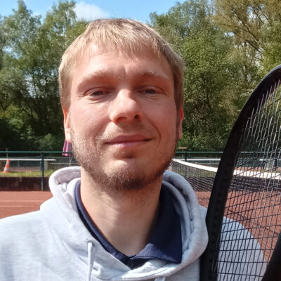 Ronny Tennisspieler Sandplatz