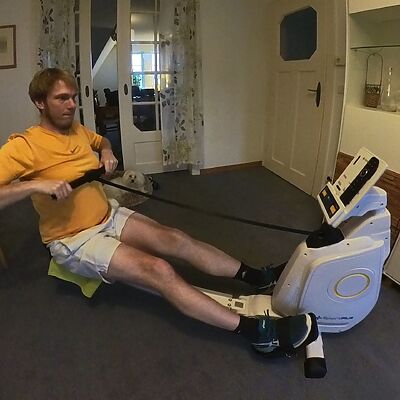 Heimtraining mit einem Rudergerät
