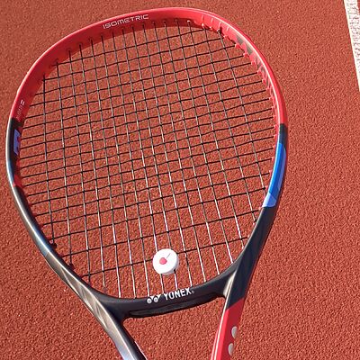 Yonex VCore Besaitungsmuster