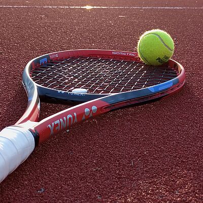 Yonex VCore Schläger am Boden