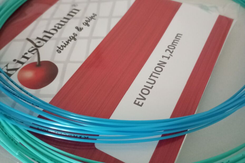 Kirschbaum Flash Shark mit Kirschbaum Evolution