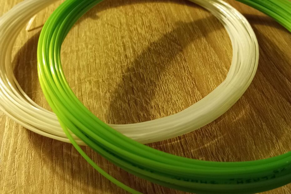 Kirschbaum Flash Shark und Helix Saiten